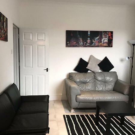 Beautiful Home, 3 Bedroom House Near Alton Towers, Wedgwood Museum, Universities Newcastle-under-Lyme Exteriér fotografie