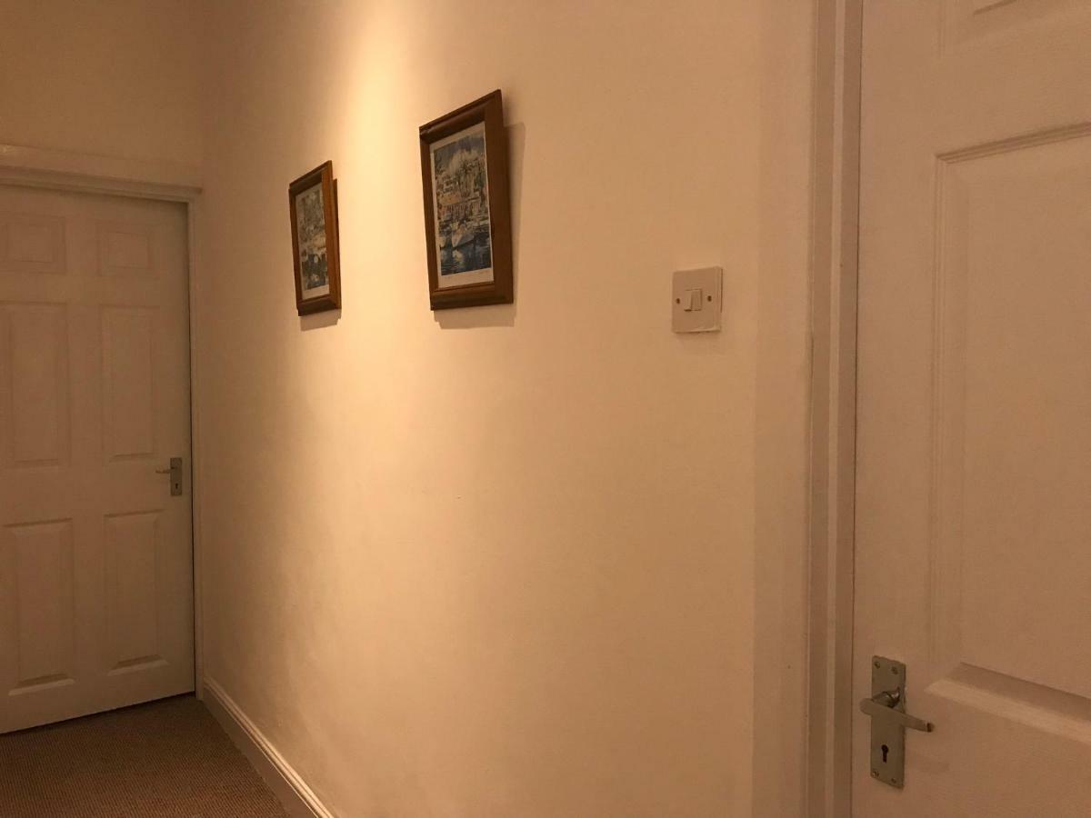 Beautiful Home, 3 Bedroom House Near Alton Towers, Wedgwood Museum, Universities Newcastle-under-Lyme Exteriér fotografie