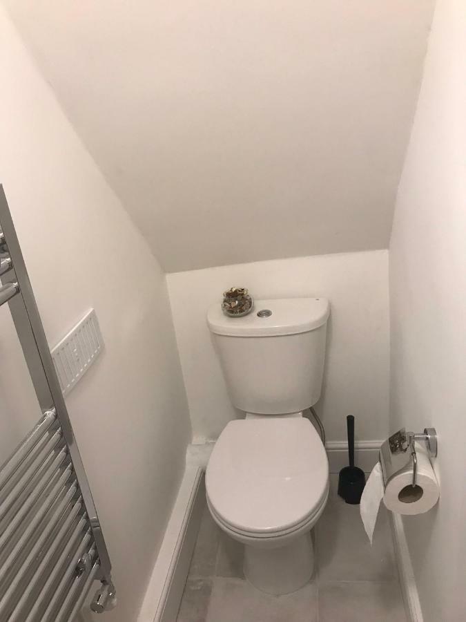Beautiful Home, 3 Bedroom House Near Alton Towers, Wedgwood Museum, Universities Newcastle-under-Lyme Exteriér fotografie